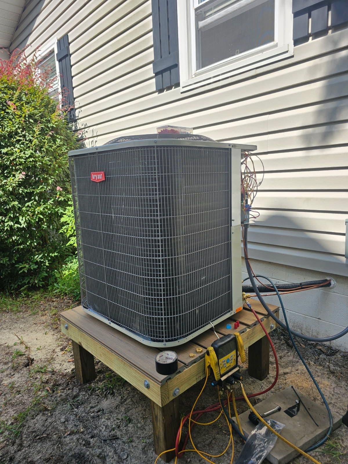 Gallery photos for Cooling Down Oak Island with Top-Notch HVAC Installation: Image #2